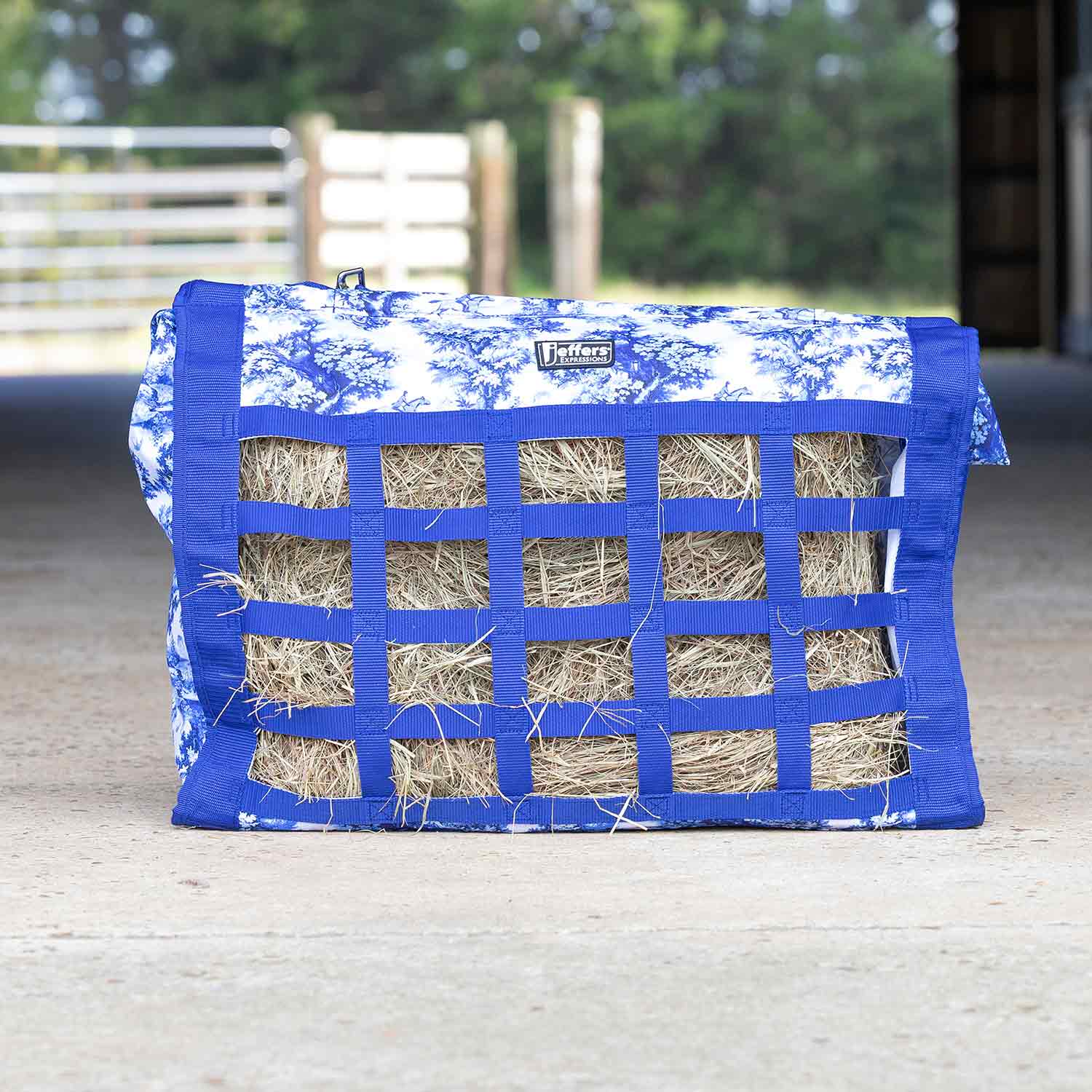 Image of Jeffers Expression Extend-Feed Hay Bag for Horses & Livestock