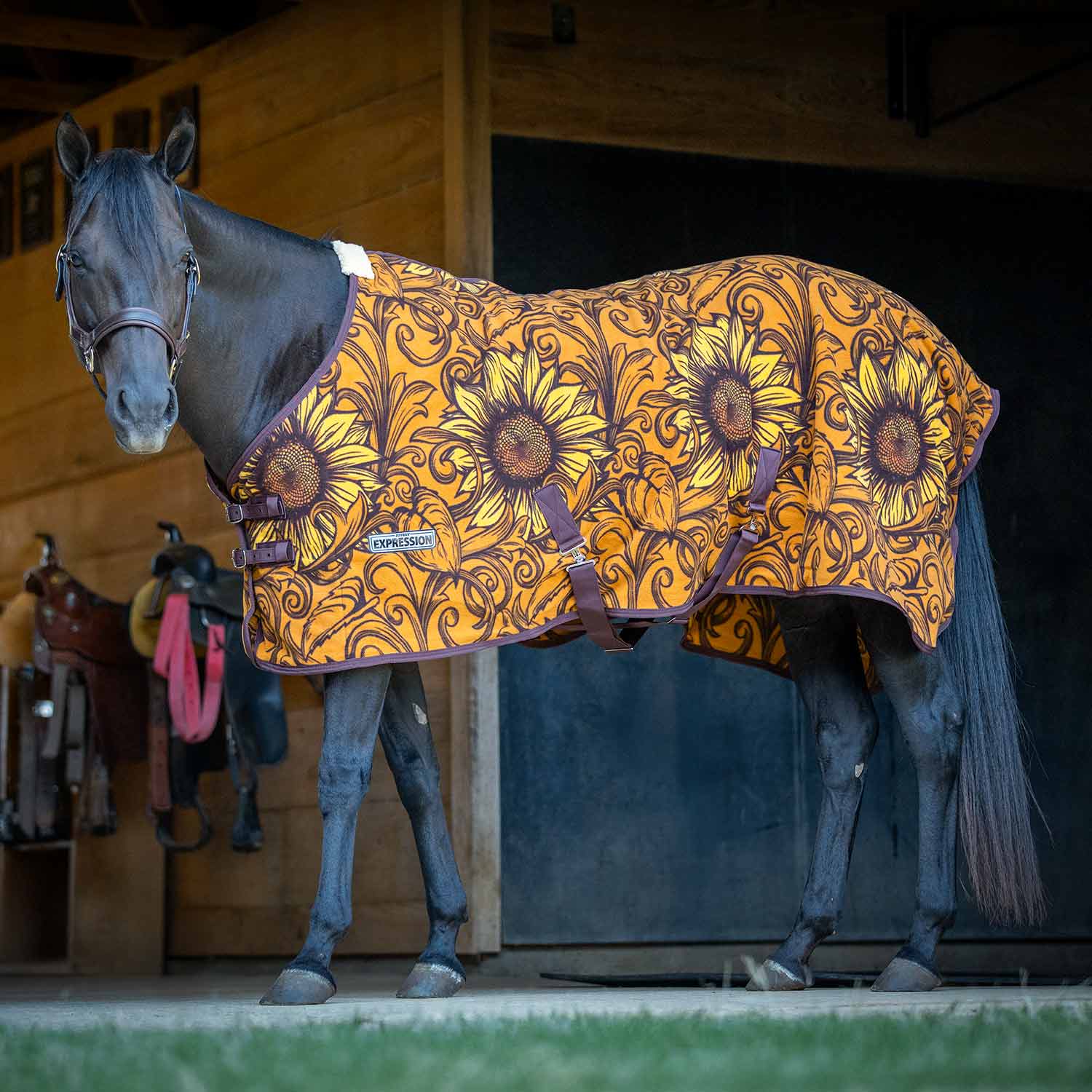 Image of Jeffers Expression Standard Neck Fleece Horse Cooler