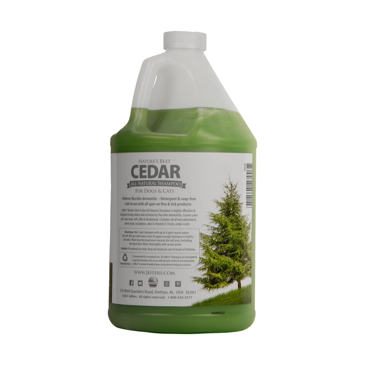 Image of Jeffers Pet Nature's Best Cedar All-Natural Flea Bite Relief Shampoo for Dogs and Cats